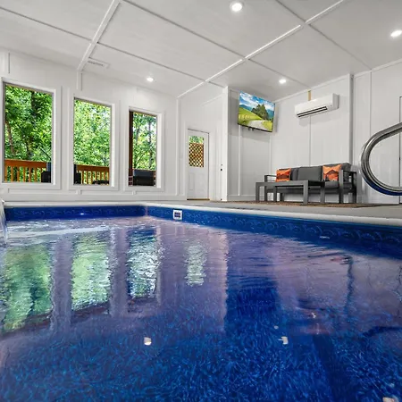A Bear'S Creek Oasis Villa